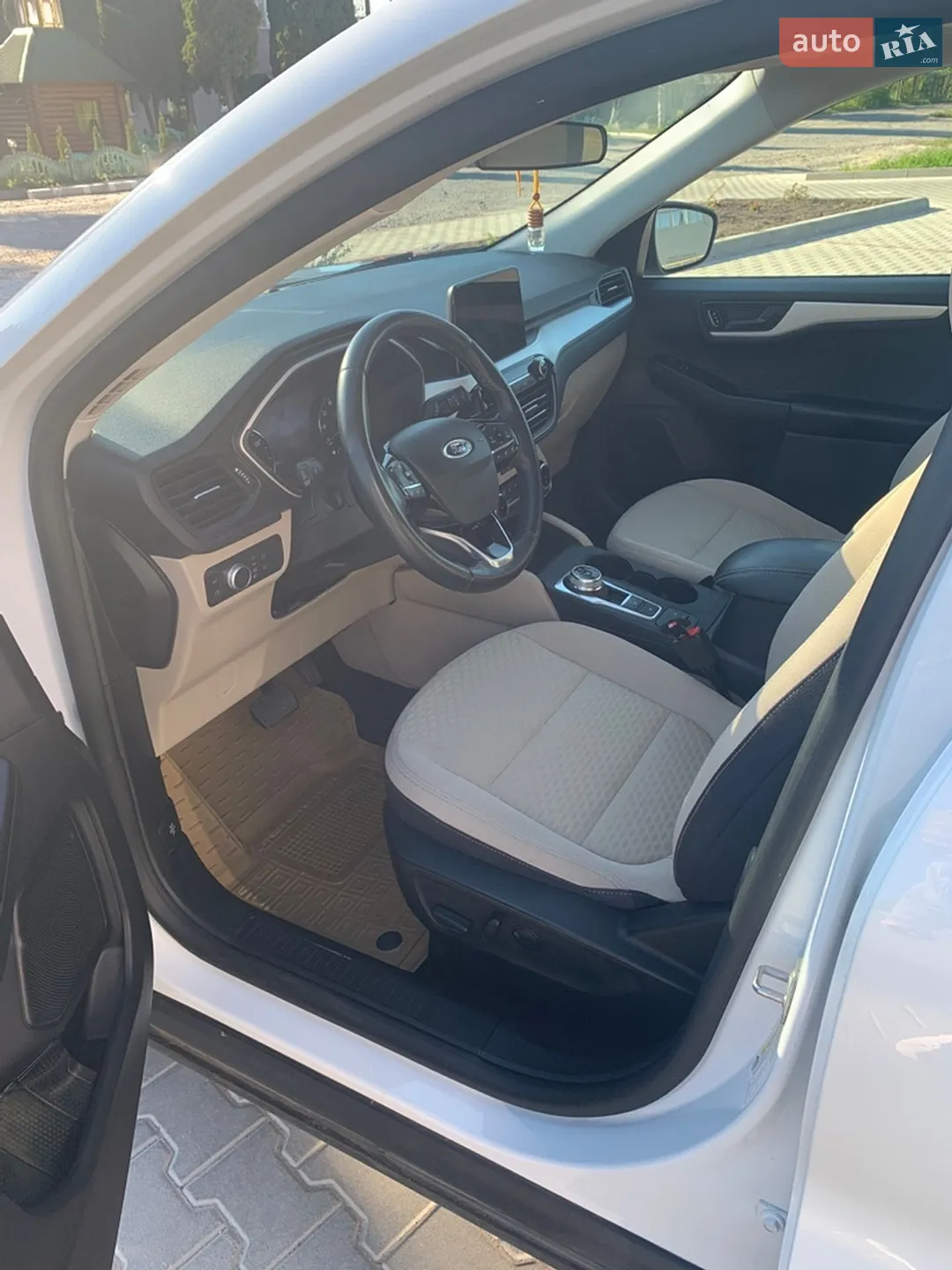 2022 Ford Escape - мініатюра 9