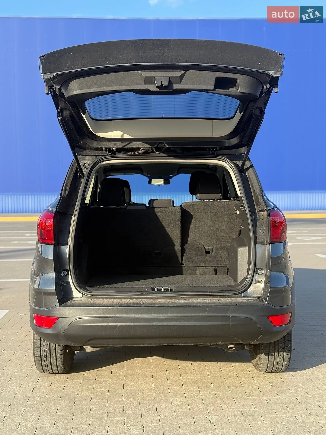 2019 Ford Escape - мініатюра 10