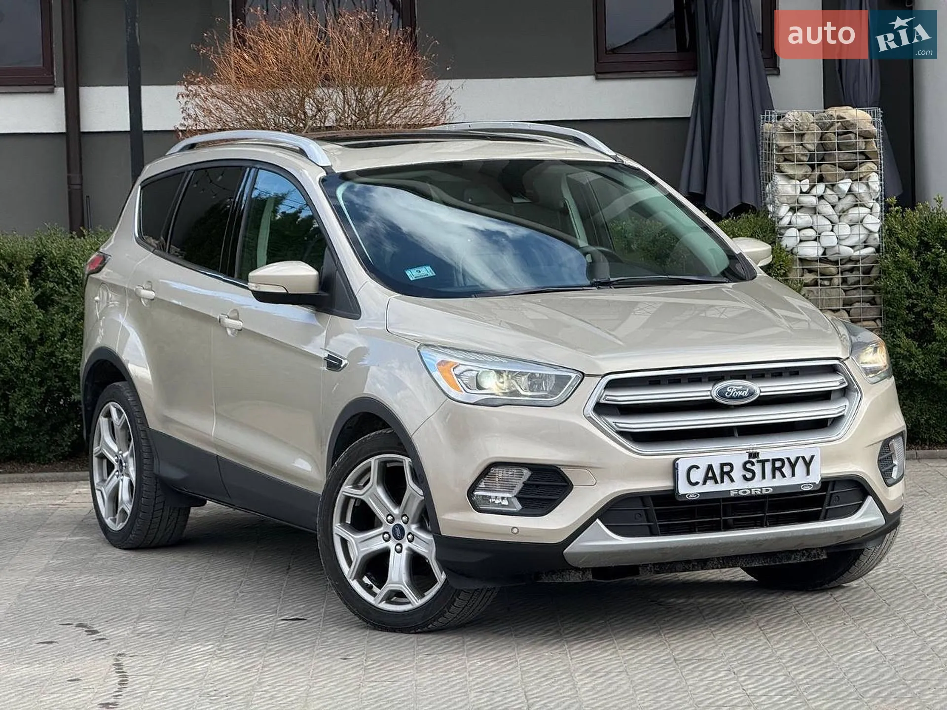 2017 Ford Escape - мініатюра 16