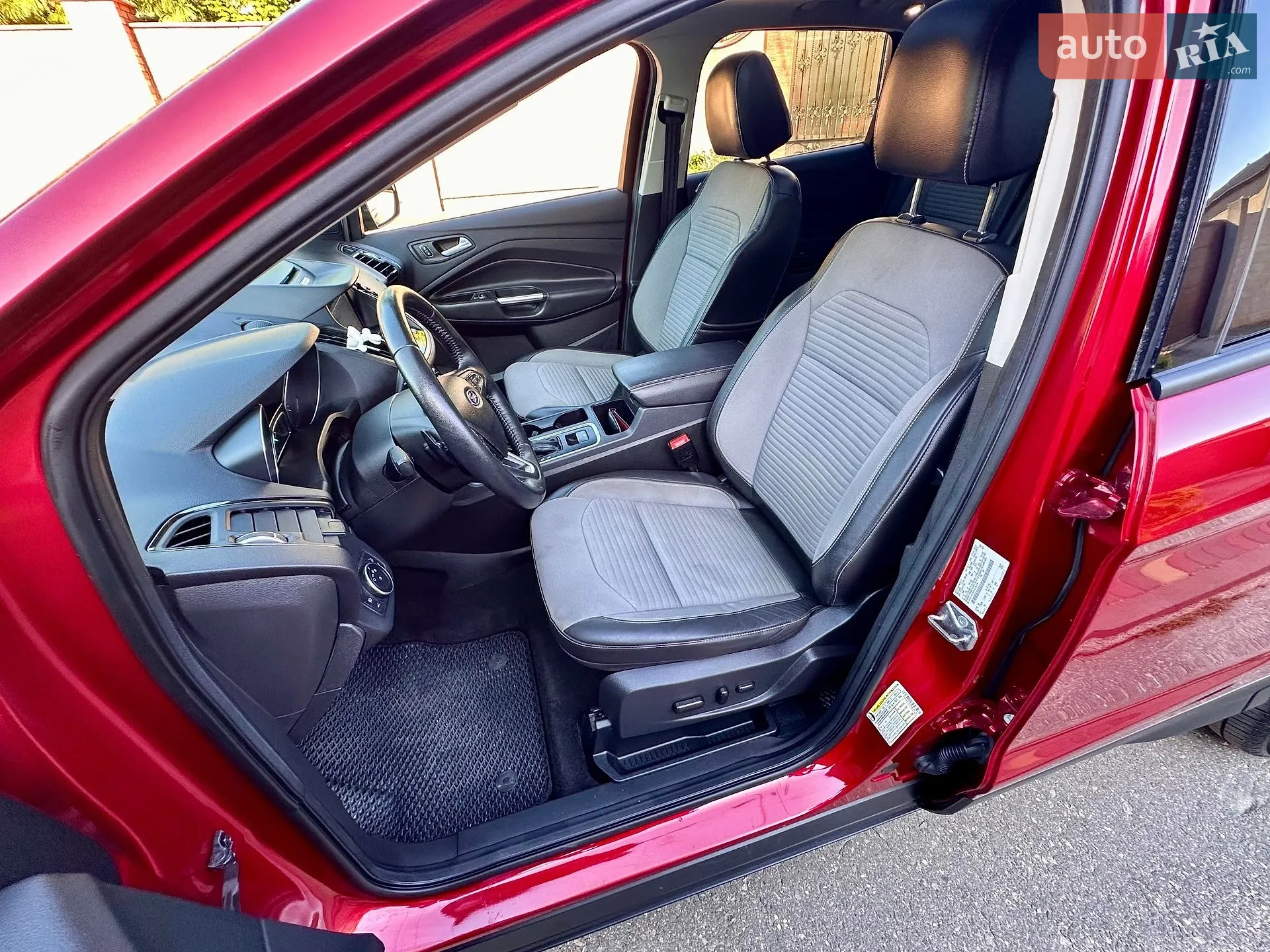 2017 Ford Escape - мініатюра 29