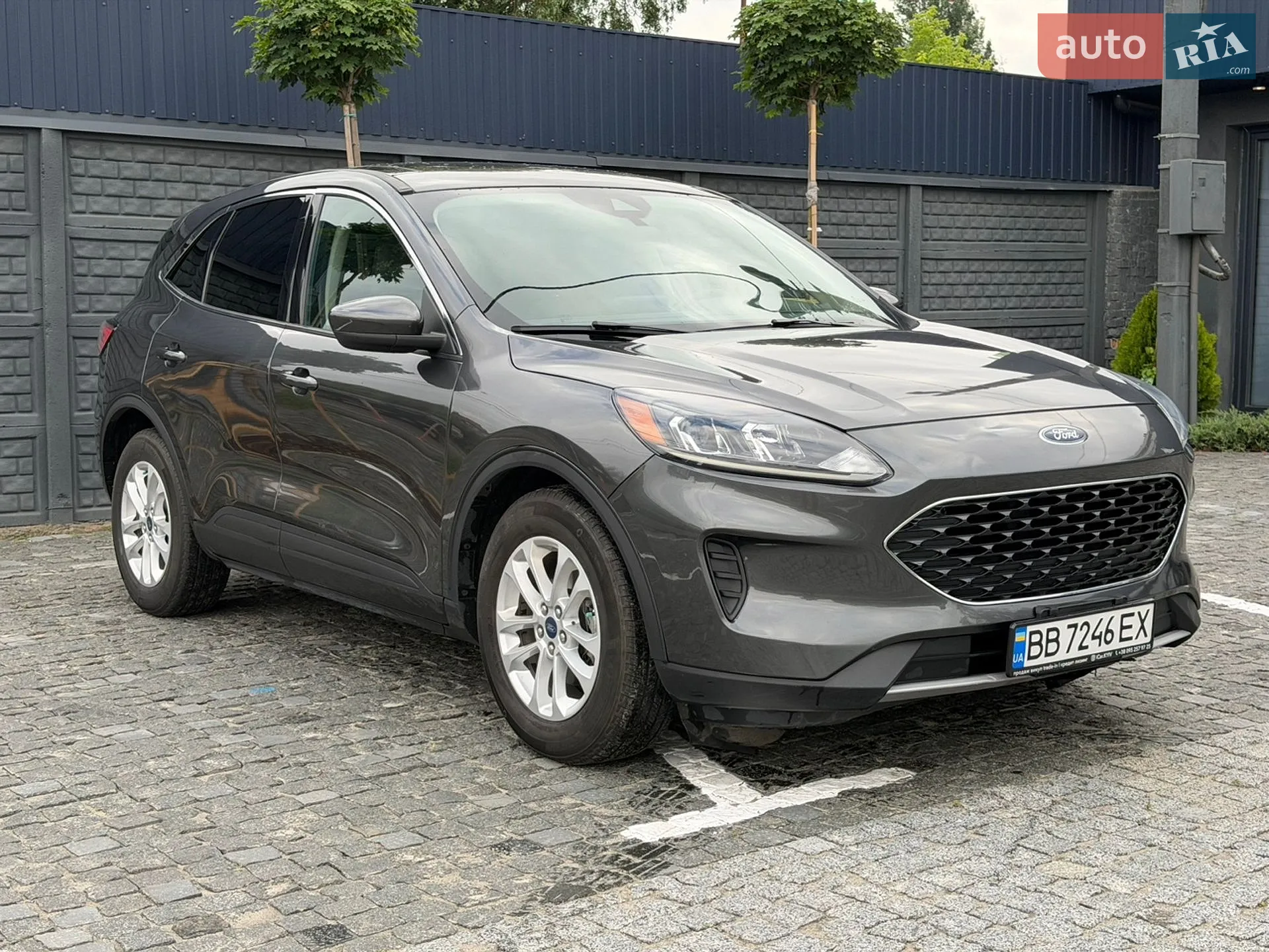 2020 Ford Escape - фото 1