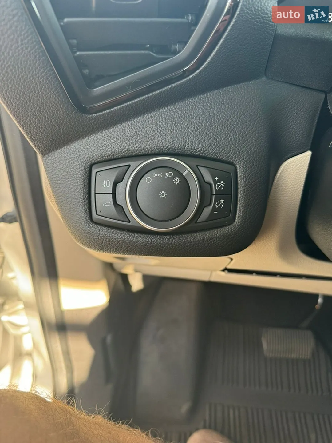 2017 Ford Escape - мініатюра 14