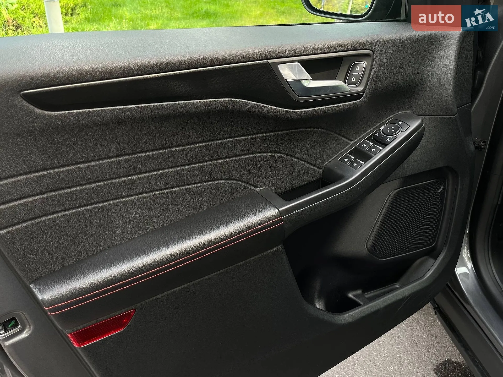 2021 Ford Escape - мініатюра 12