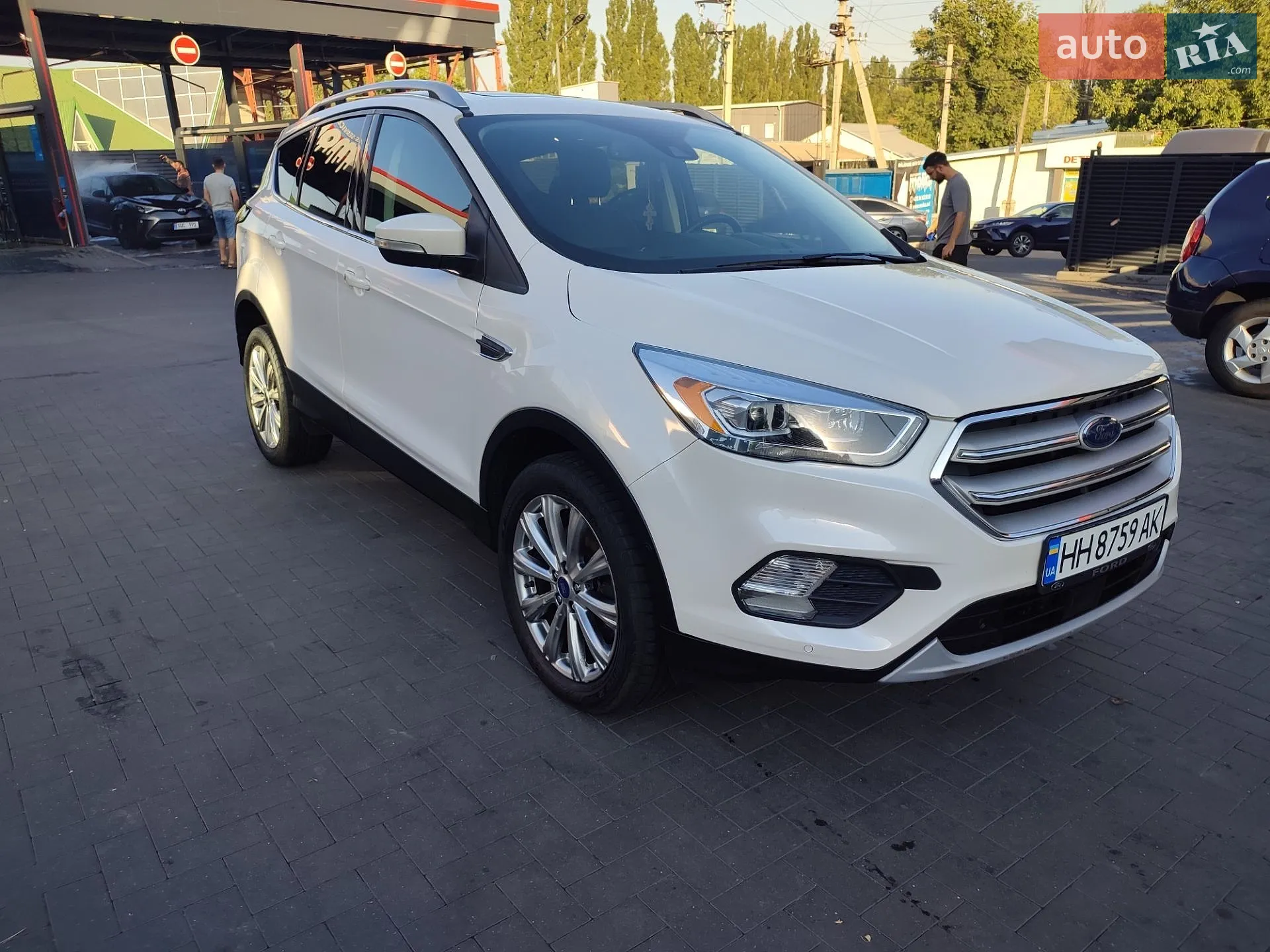 2017 Ford Escape - фото 1