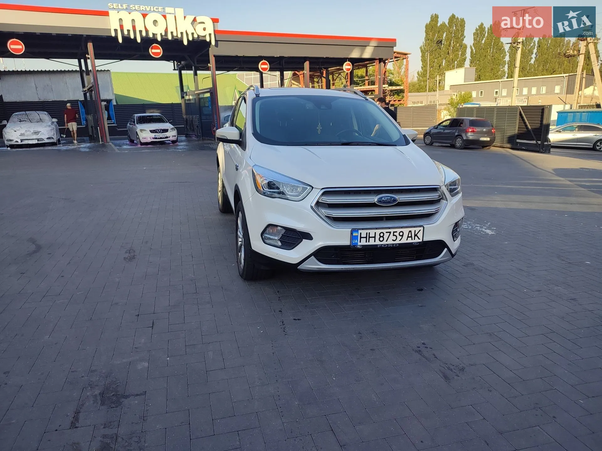 2017 Ford Escape - мініатюра 2