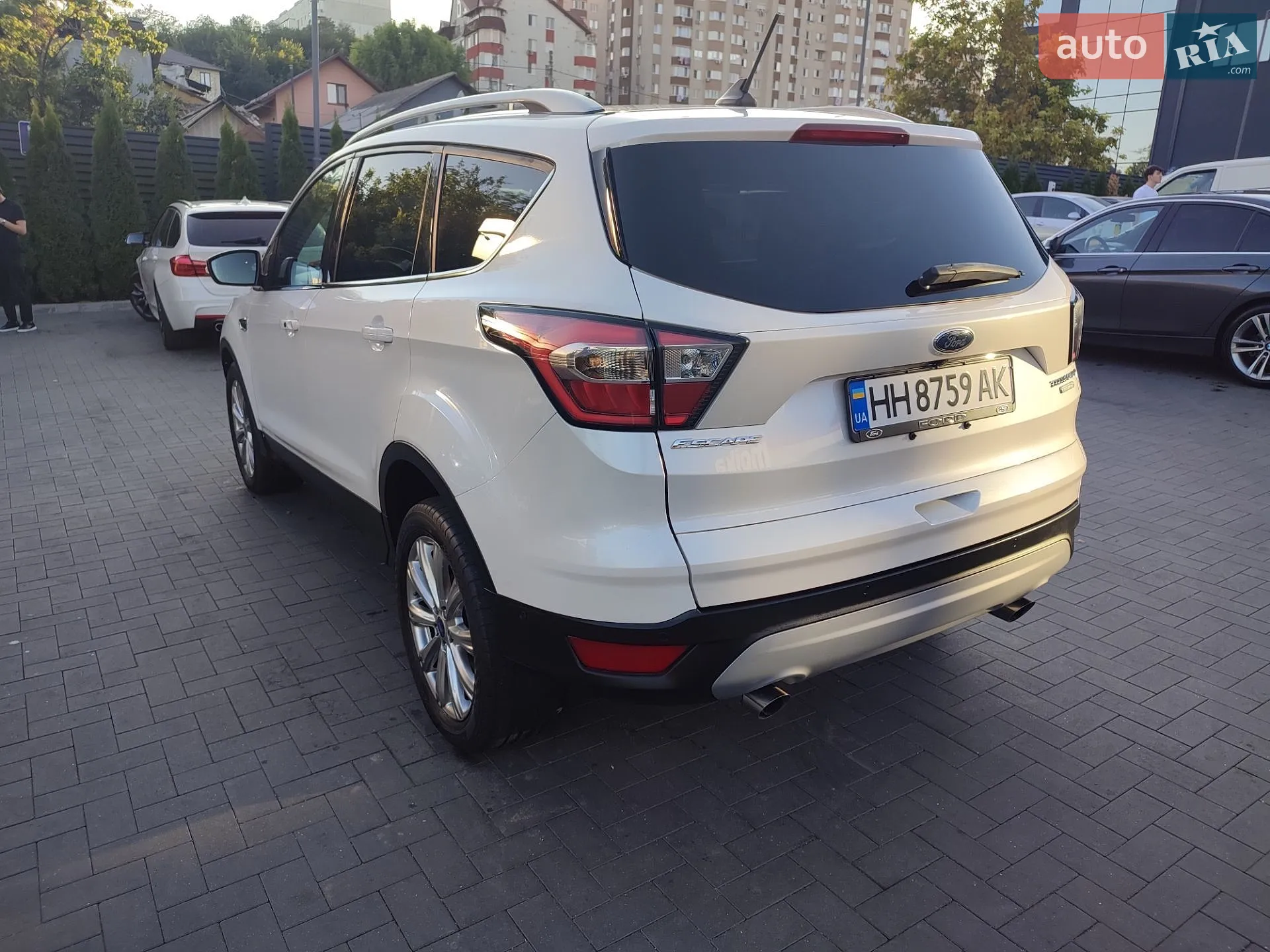 2017 Ford Escape - мініатюра 3