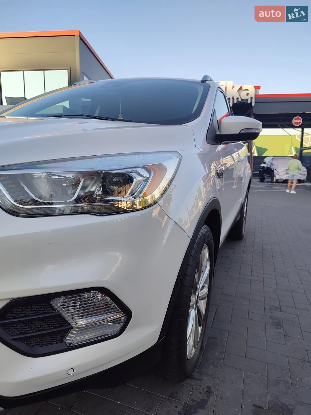 2017 Ford Escape - мініатюра 7