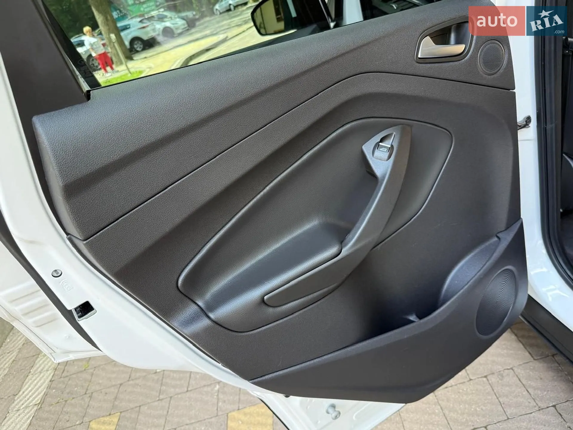 2017 Ford Escape - мініатюра 28