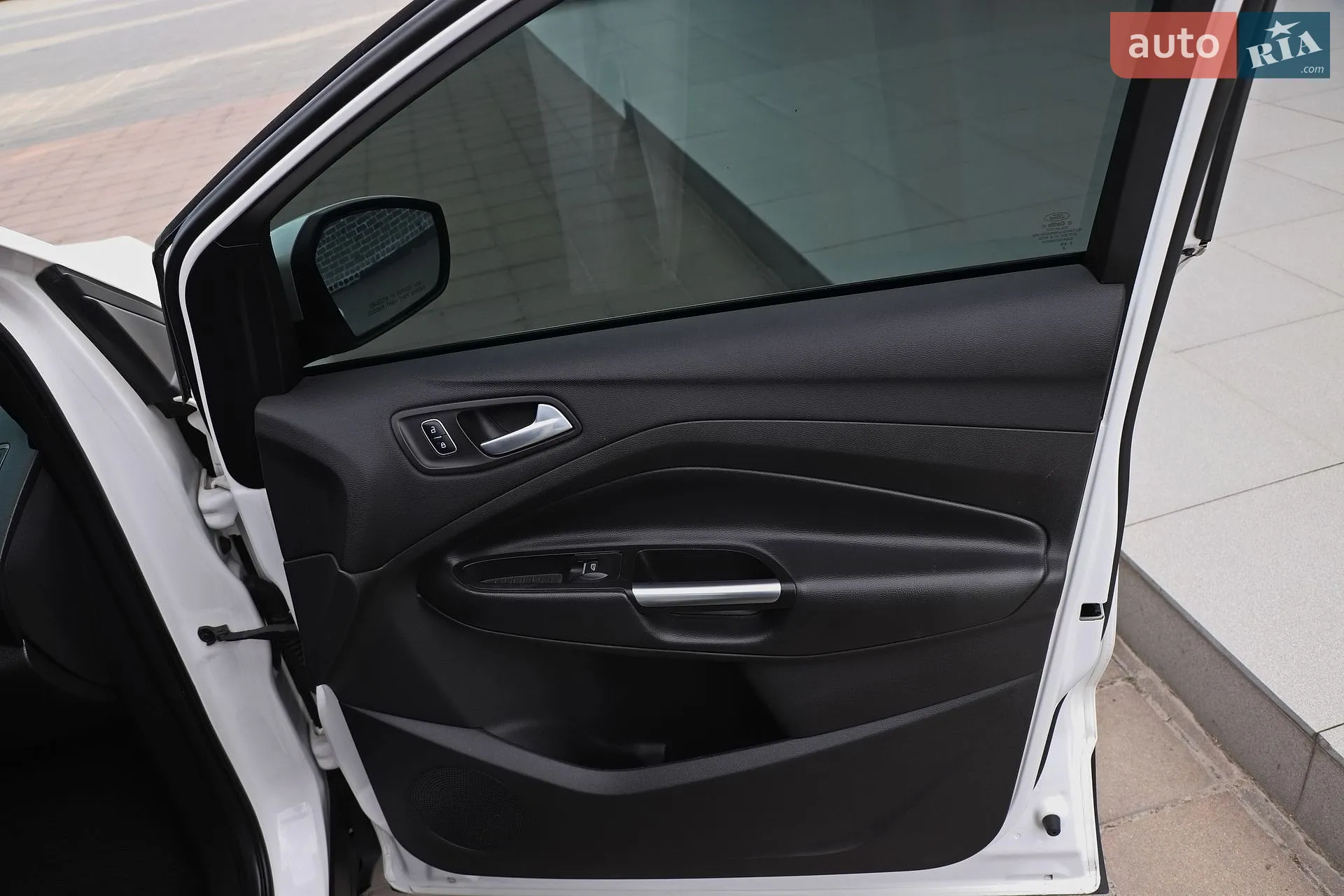 2016 Ford Escape - мініатюра 19