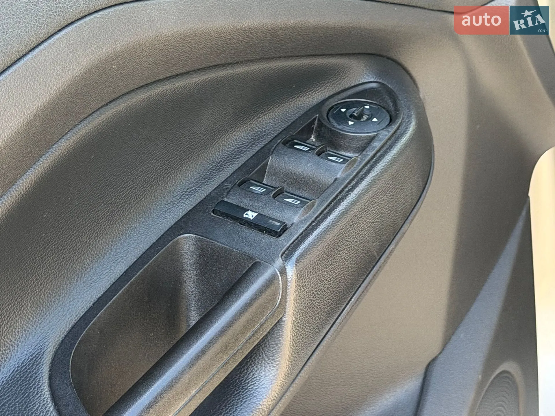 2017 Ford Escape - мініатюра 35