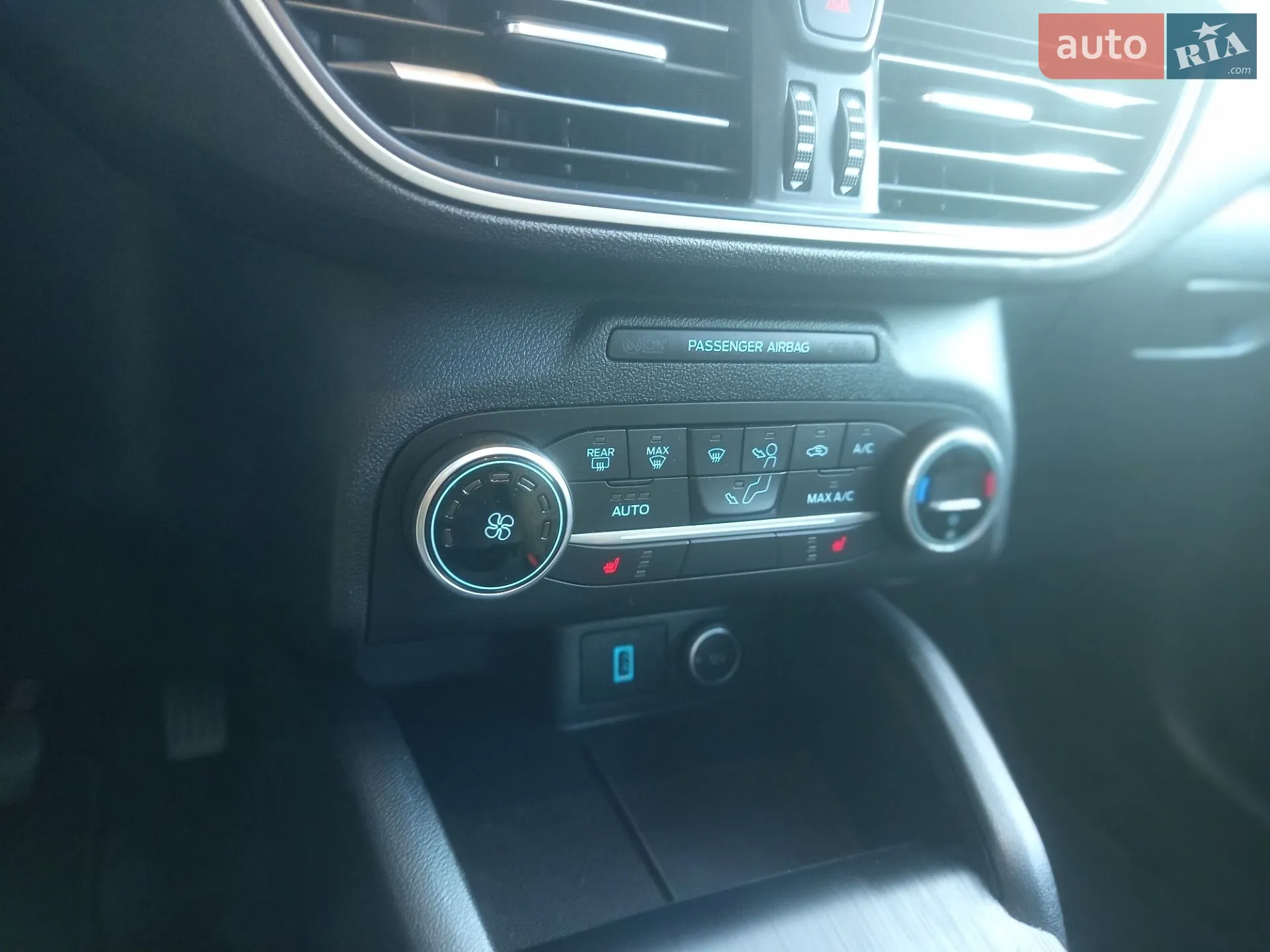 2020 Ford Escape - мініатюра 19