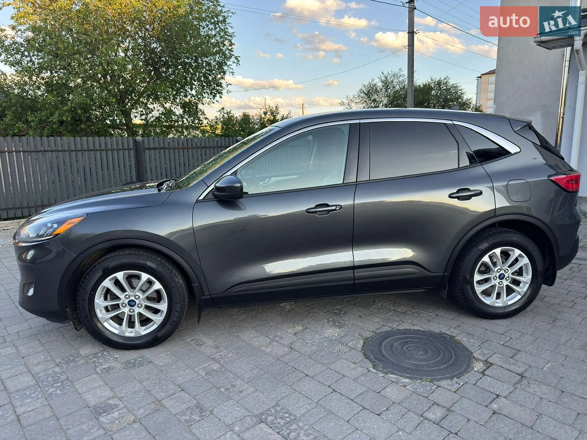 2020 Ford Escape - мініатюра 3