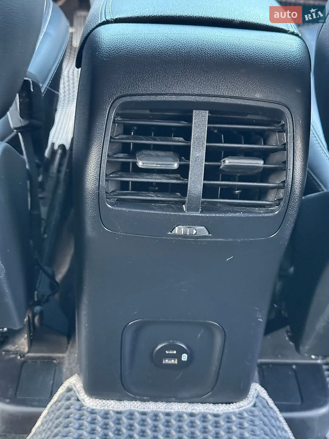 2020 Ford Escape - мініатюра 34
