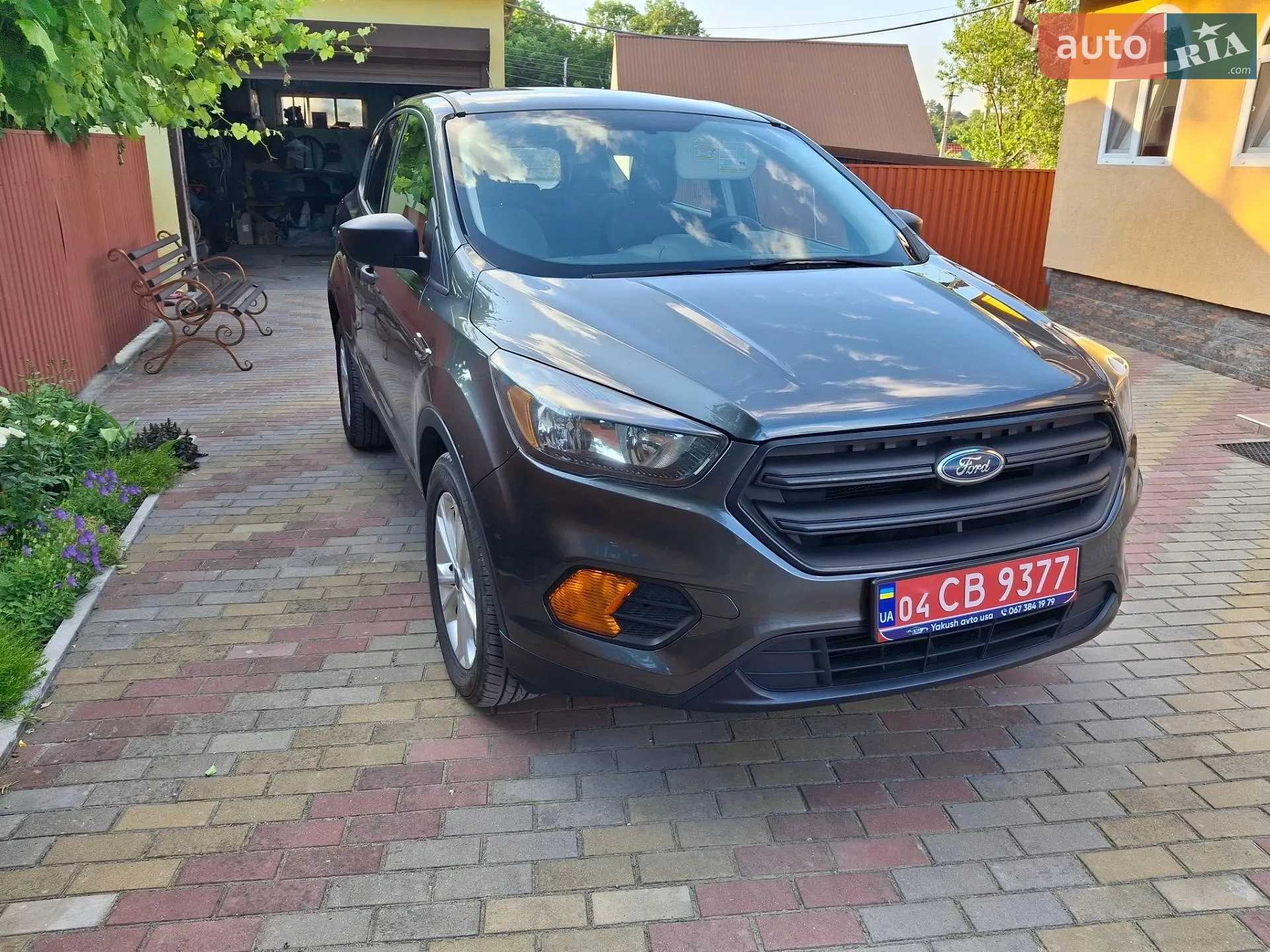 2017 Ford Escape - фото 1