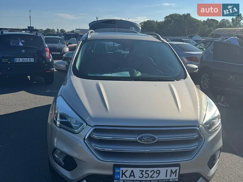 Ford Escape 2016 VIN 1FMCU0GD3HUA98581 фото оголошення 13 з 55