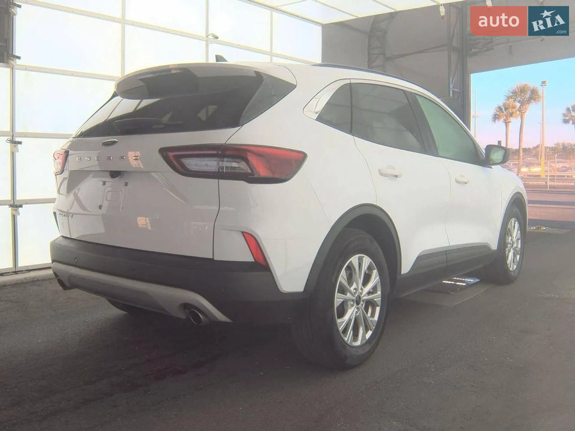 2023 Ford Escape - мініатюра 2