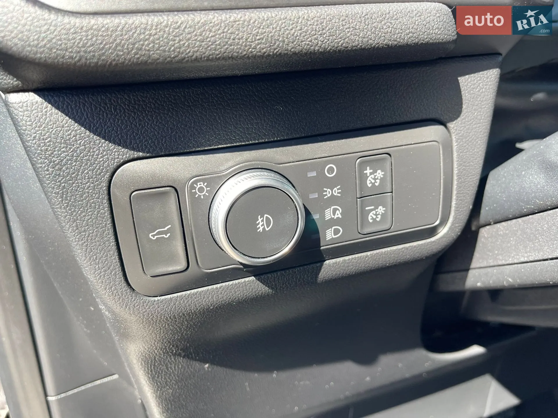 2019 Ford Escape - мініатюра 19