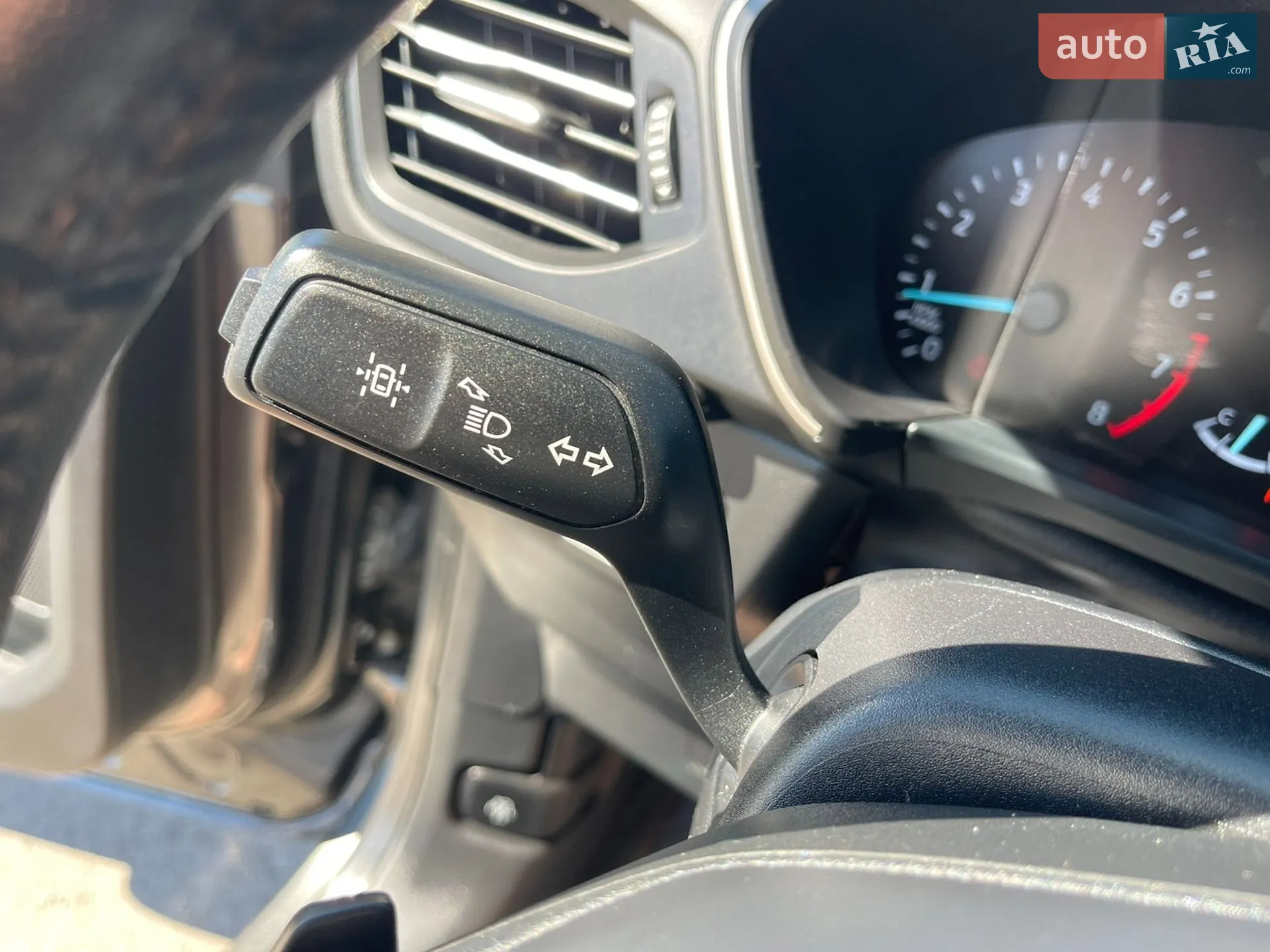 2019 Ford Escape - мініатюра 24