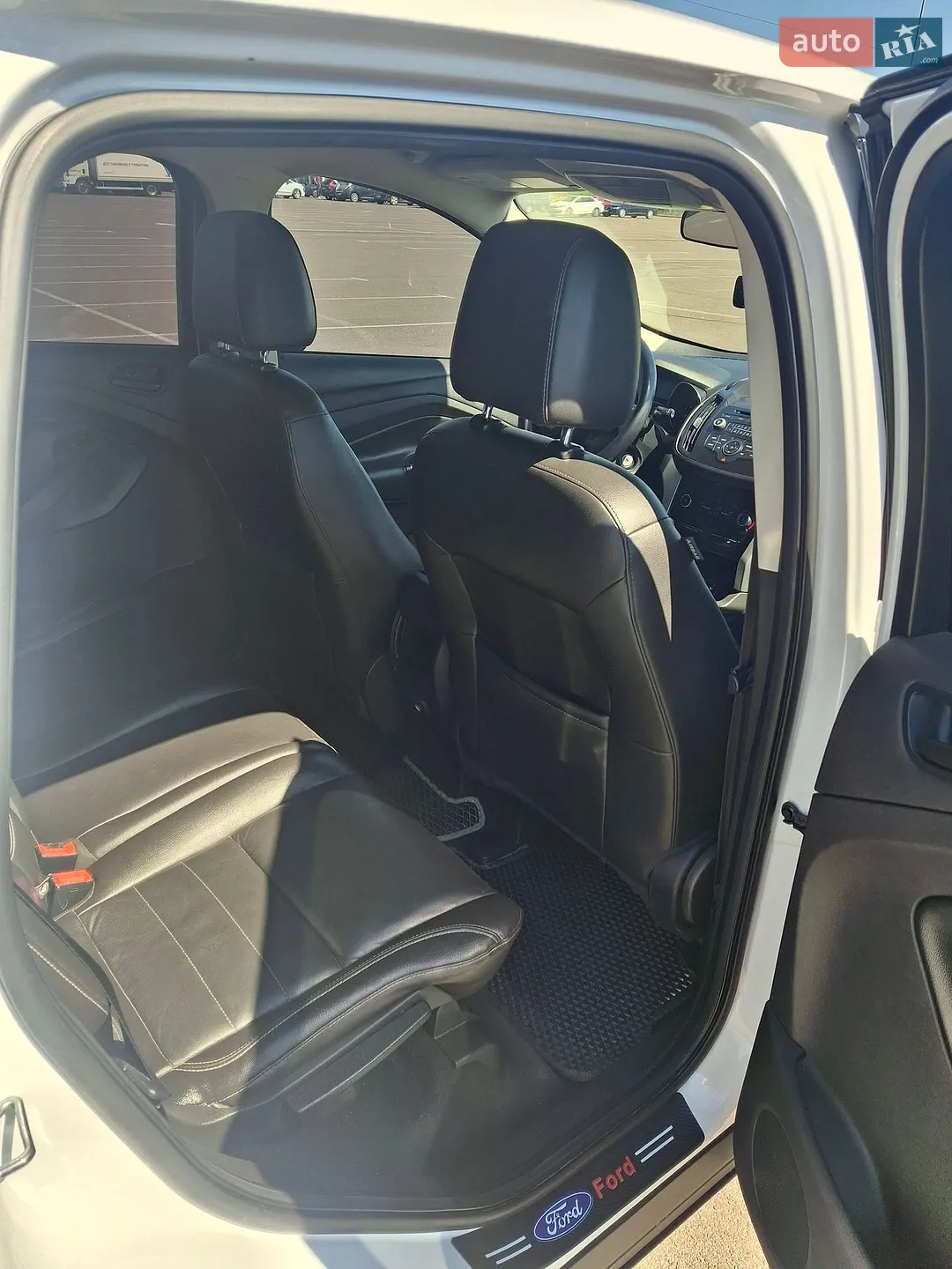 2017 Ford Escape - мініатюра 2