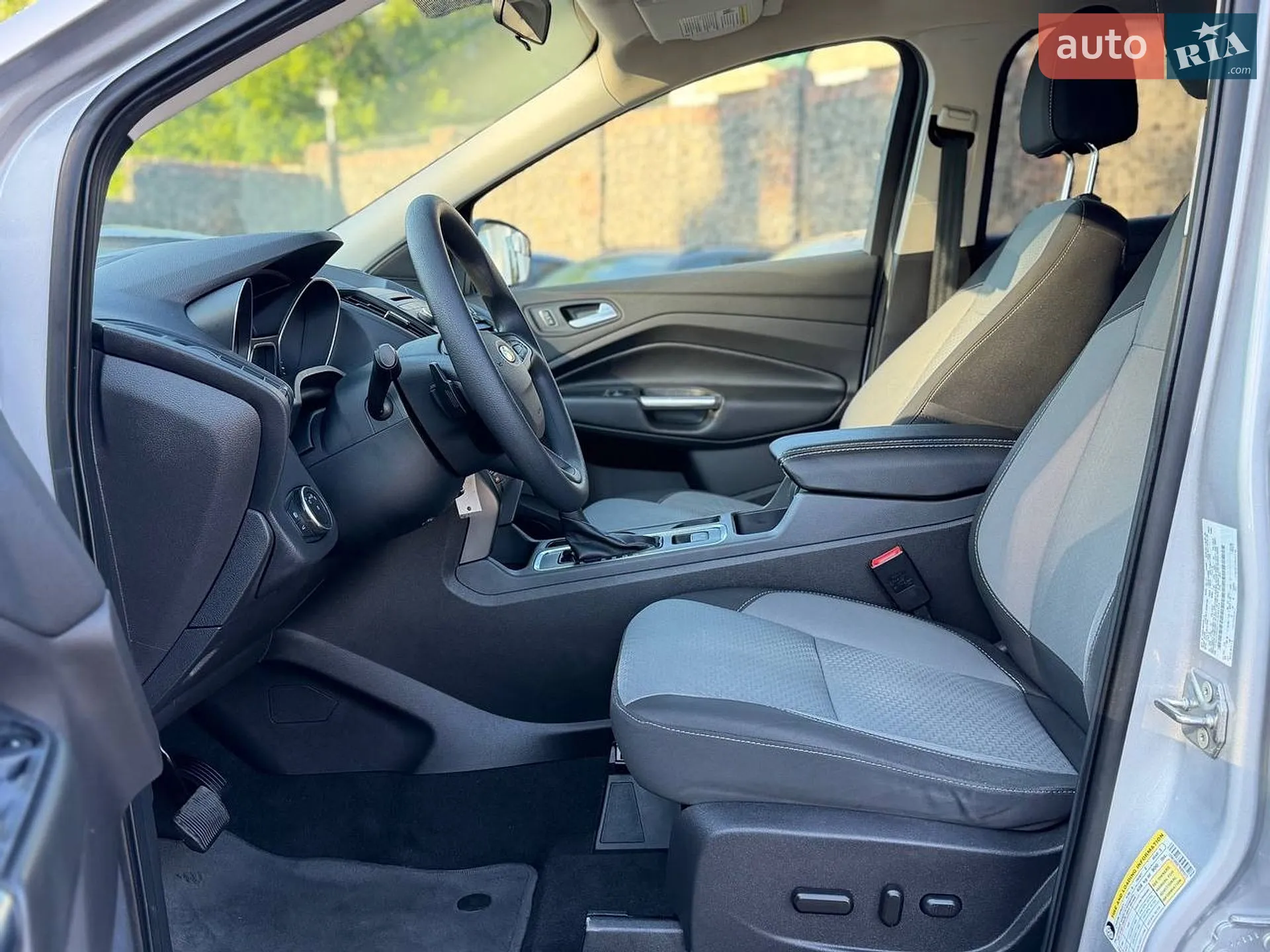 2017 Ford Escape - мініатюра 14