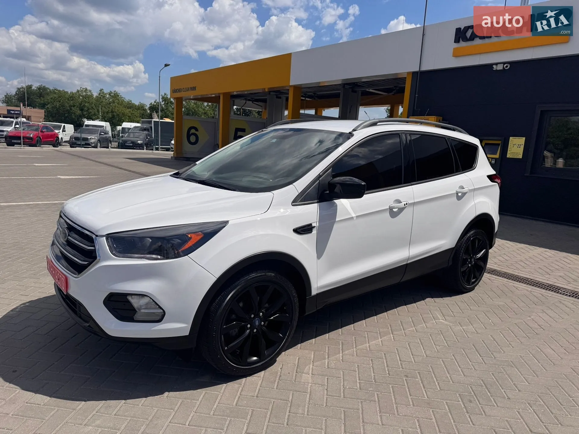 2019 Ford Escape - фото 1