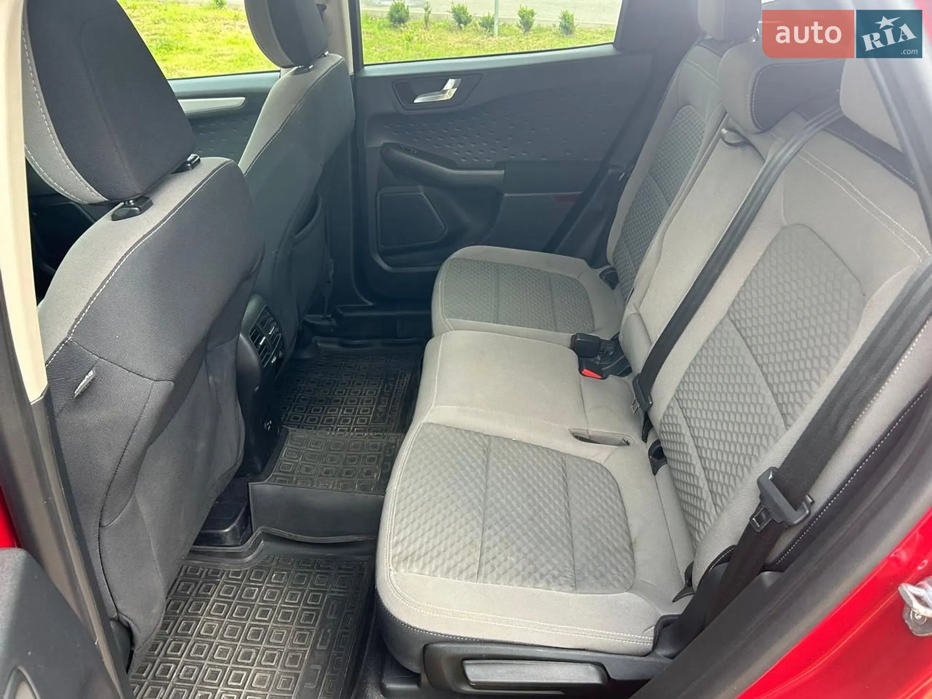 2020 Ford Escape - мініатюра 34