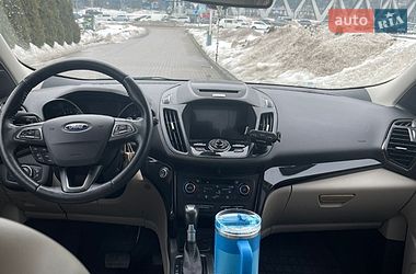 Внедорожник / Кроссовер Ford Escape 2016 в Львове