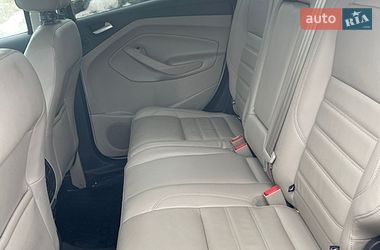 Внедорожник / Кроссовер Ford Escape 2016 в Львове