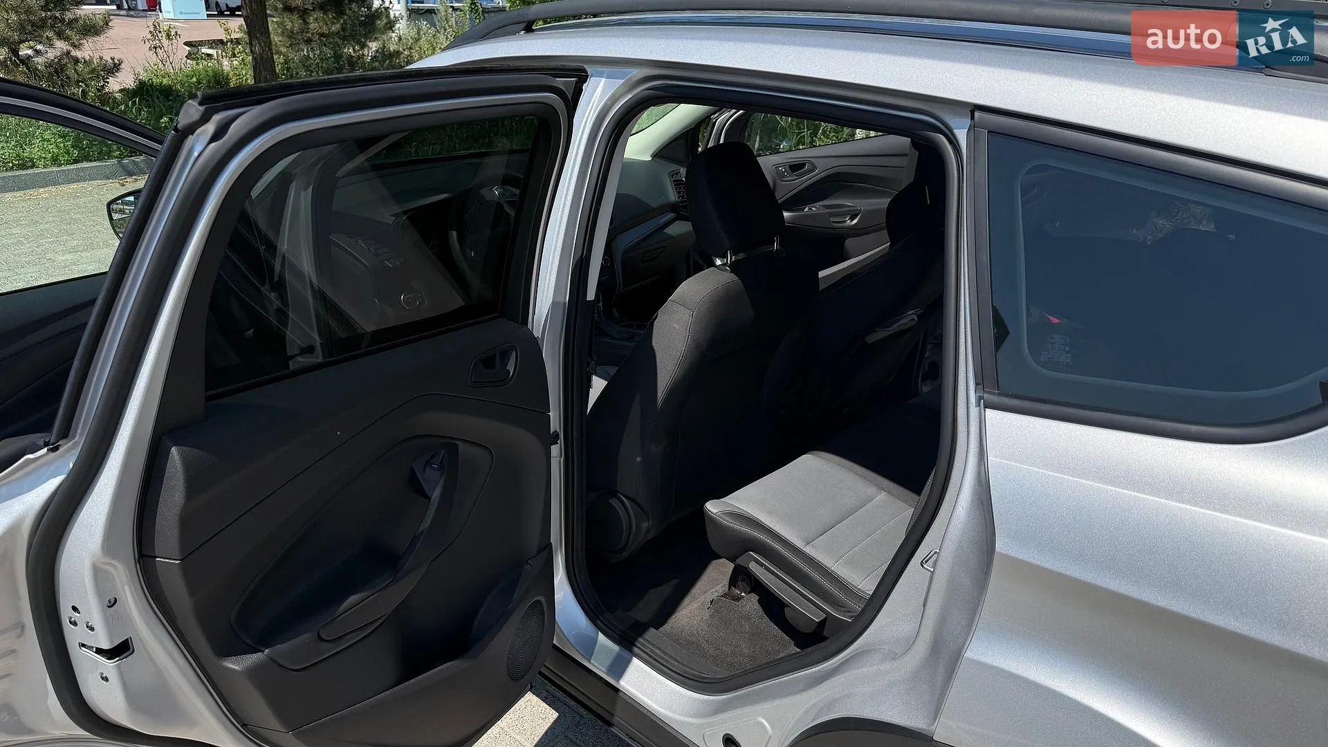Ford Escape 2019 VIN 1FMCU0F73KUA89544 фото оголошення 22 з 29