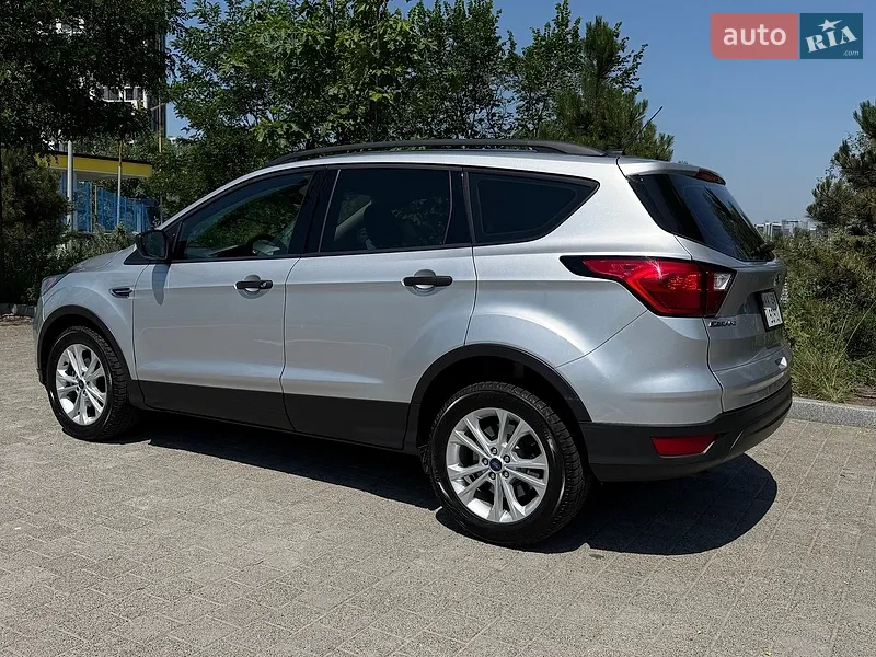 Ford Escape 2019 VIN 1FMCU0F73KUA89544 фото оголошення 4 з 79