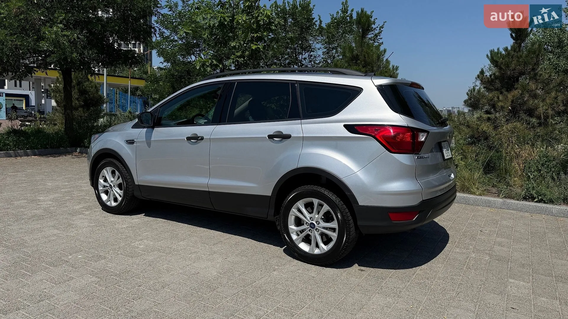 Ford Escape 2019 VIN 1FMCU0F73KUA89544 фото оголошення 4 з 29