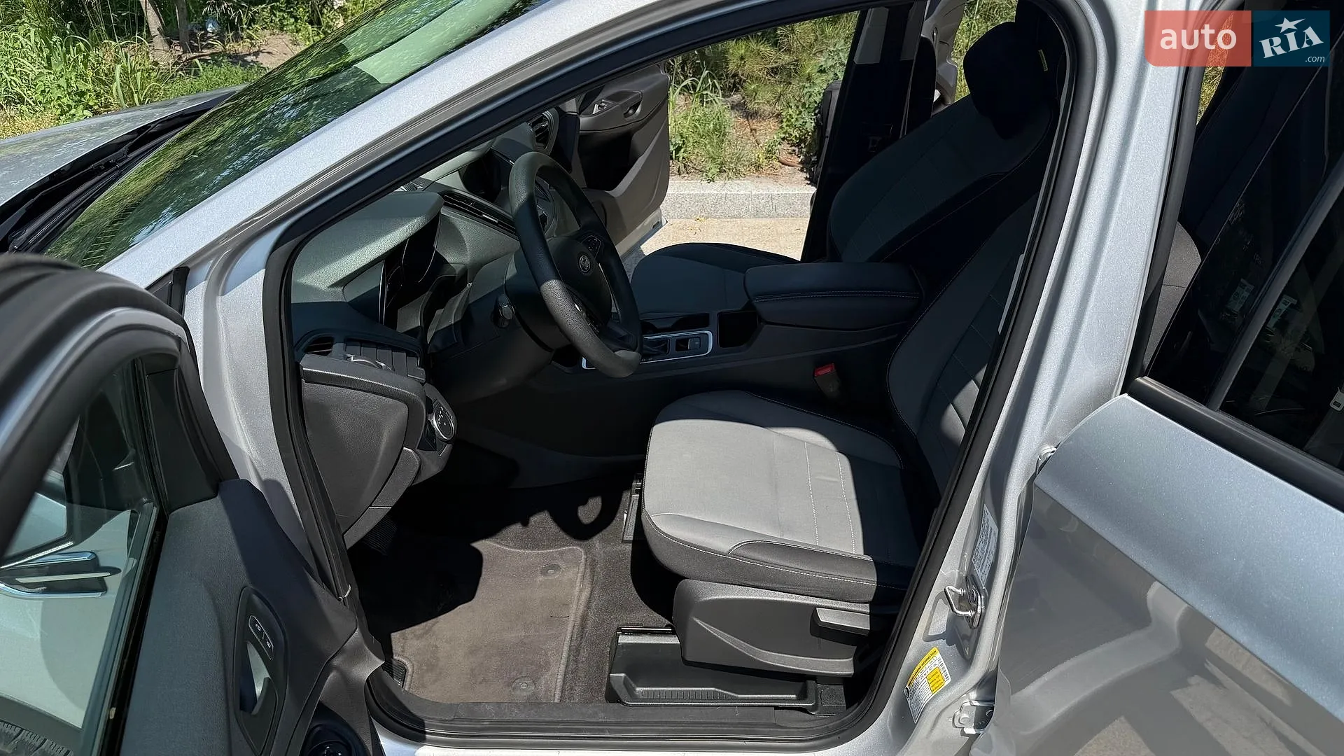 Ford Escape 2019 VIN 1FMCU0F73KUA89544 фото оголошення 15 з 29
