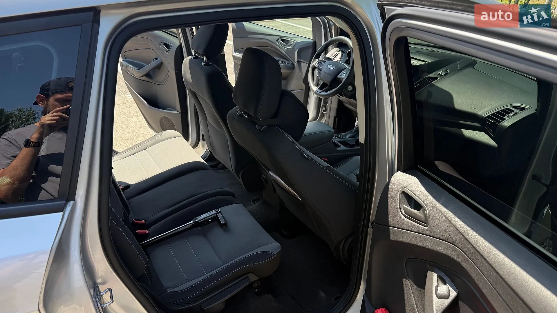 Ford Escape 2019 VIN 1FMCU0F73KUA89544 фото оголошення 25 з 29