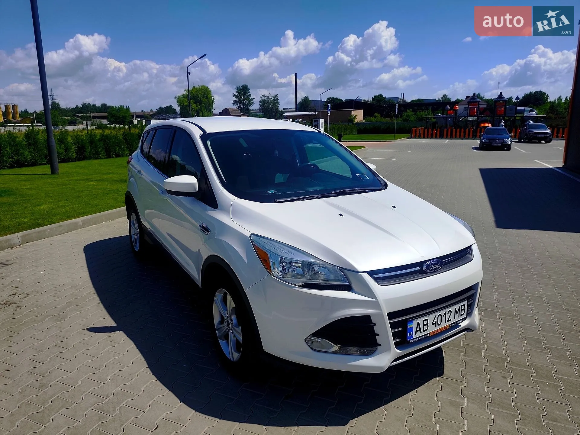 2014 Ford Escape - мініатюра 2