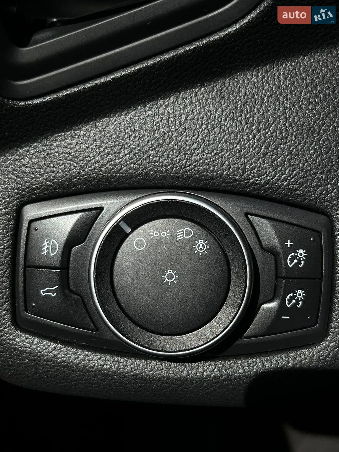 2017 Ford Escape - мініатюра 24