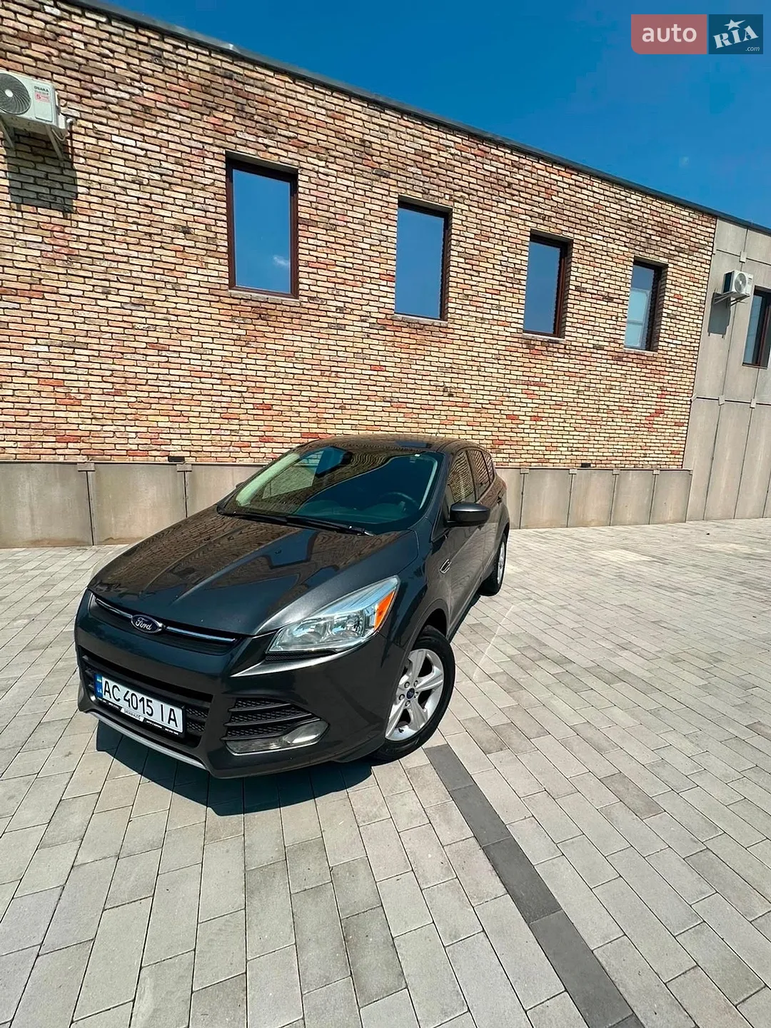 2015 Ford Escape - мініатюра 2