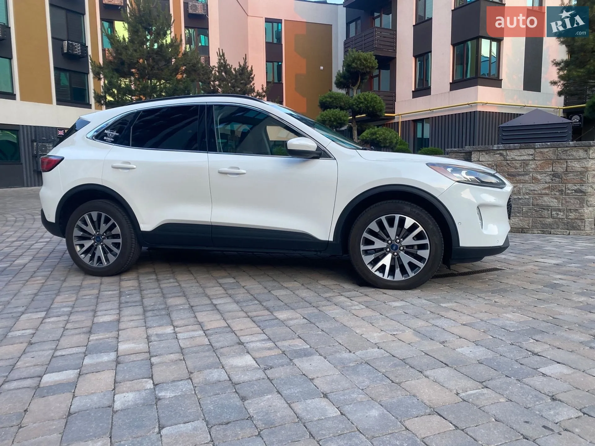 2021 Ford Escape - мініатюра 4