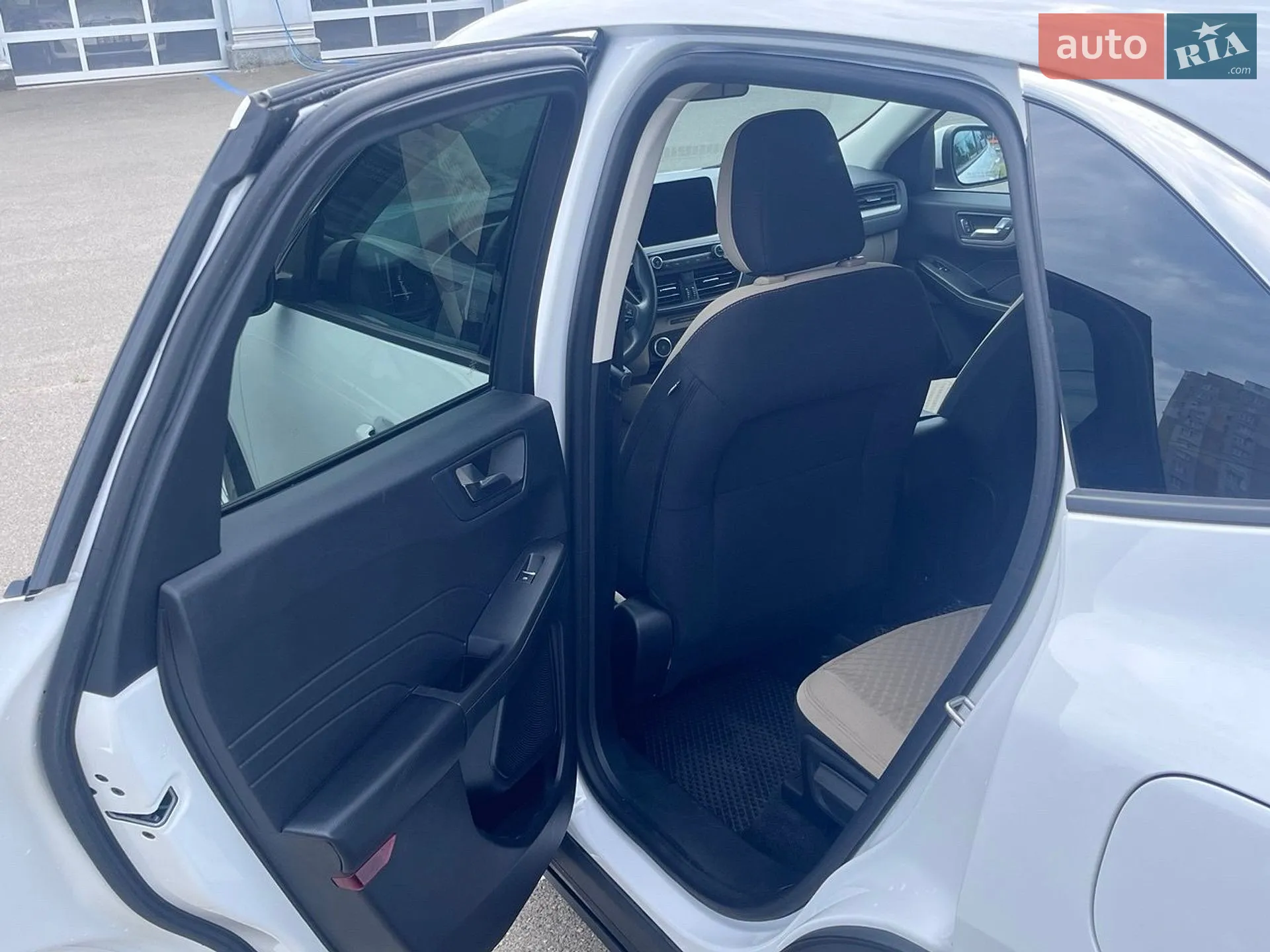 2021 Ford Escape - мініатюра 18