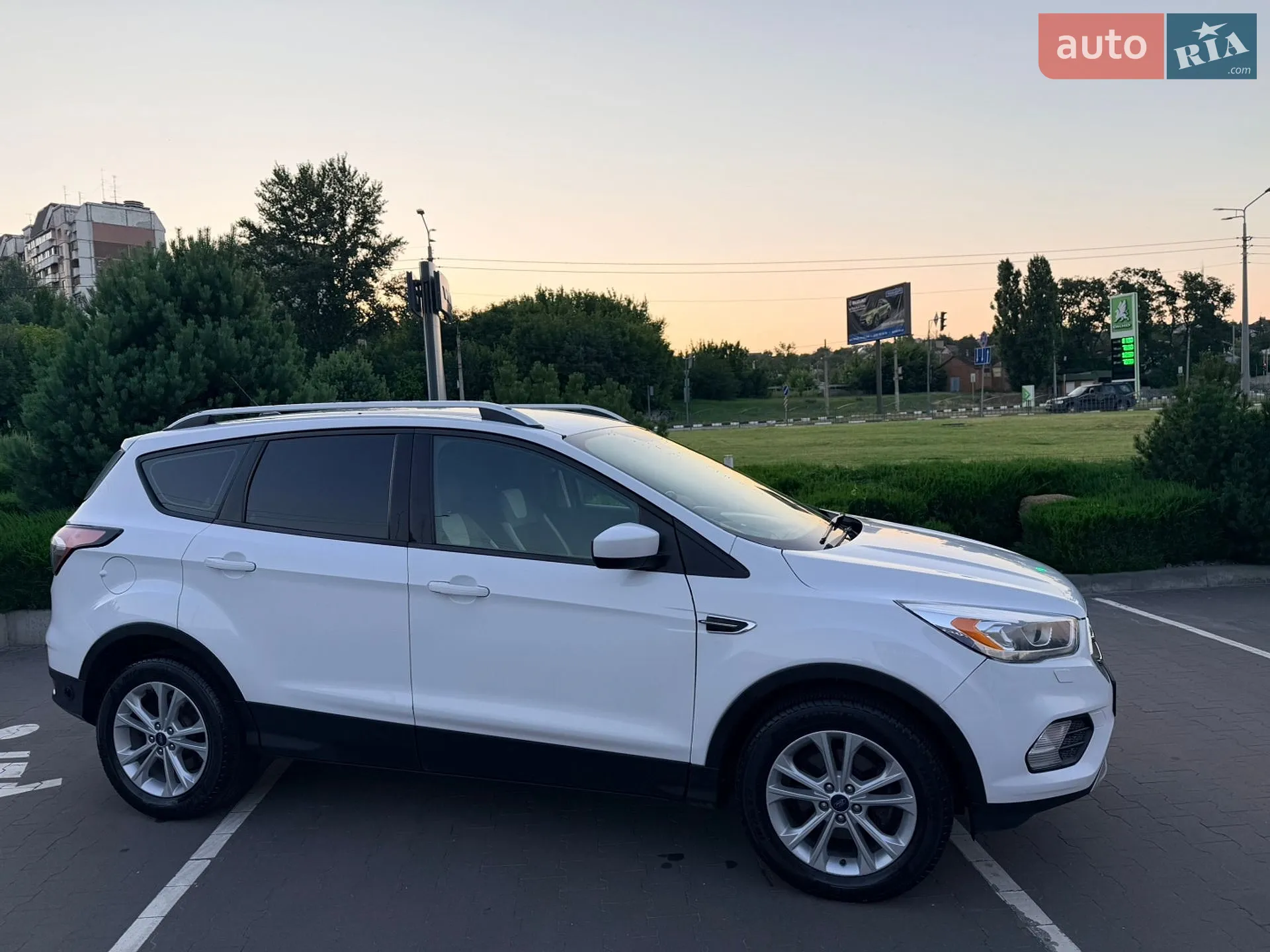 2018 Ford Escape - мініатюра 16