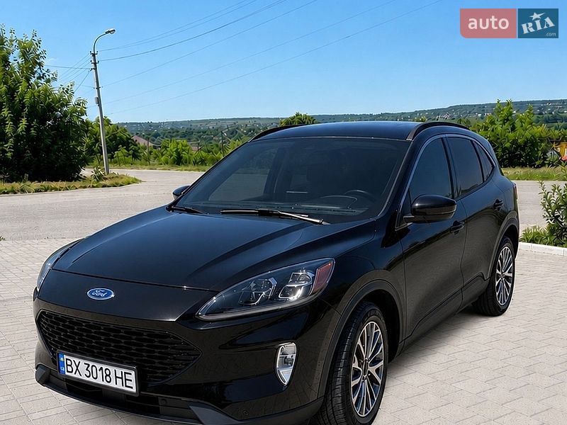 Внедорожник / Кроссовер Ford Escape 2022 в Каменец-Подольском