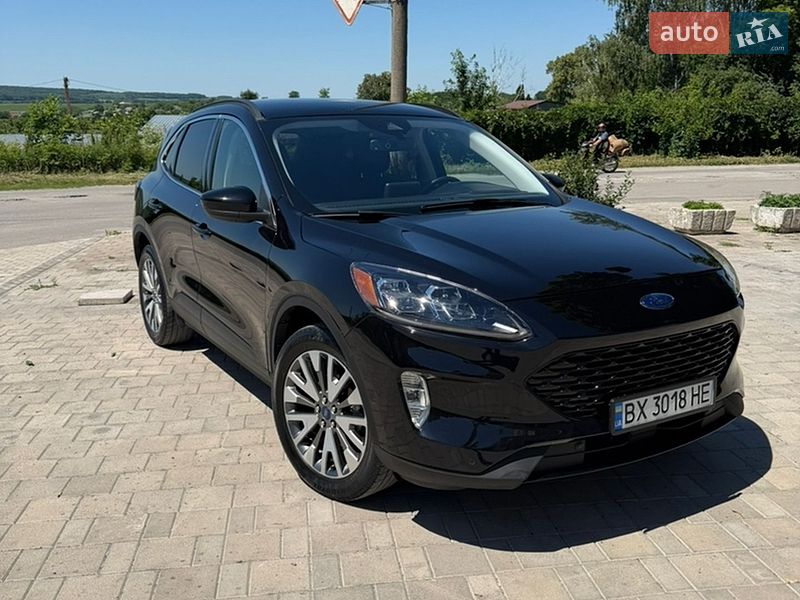 Внедорожник / Кроссовер Ford Escape 2022 в Каменец-Подольском