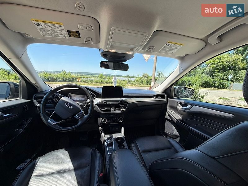 Внедорожник / Кроссовер Ford Escape 2022 в Каменец-Подольском
