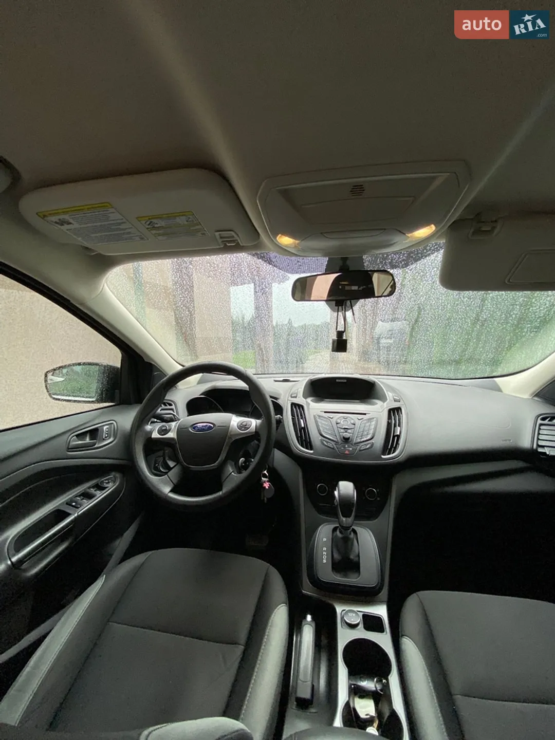 Ford Escape 2015 VIN 1FMCU0F78GUB31469 фото оголошення 18 з 36