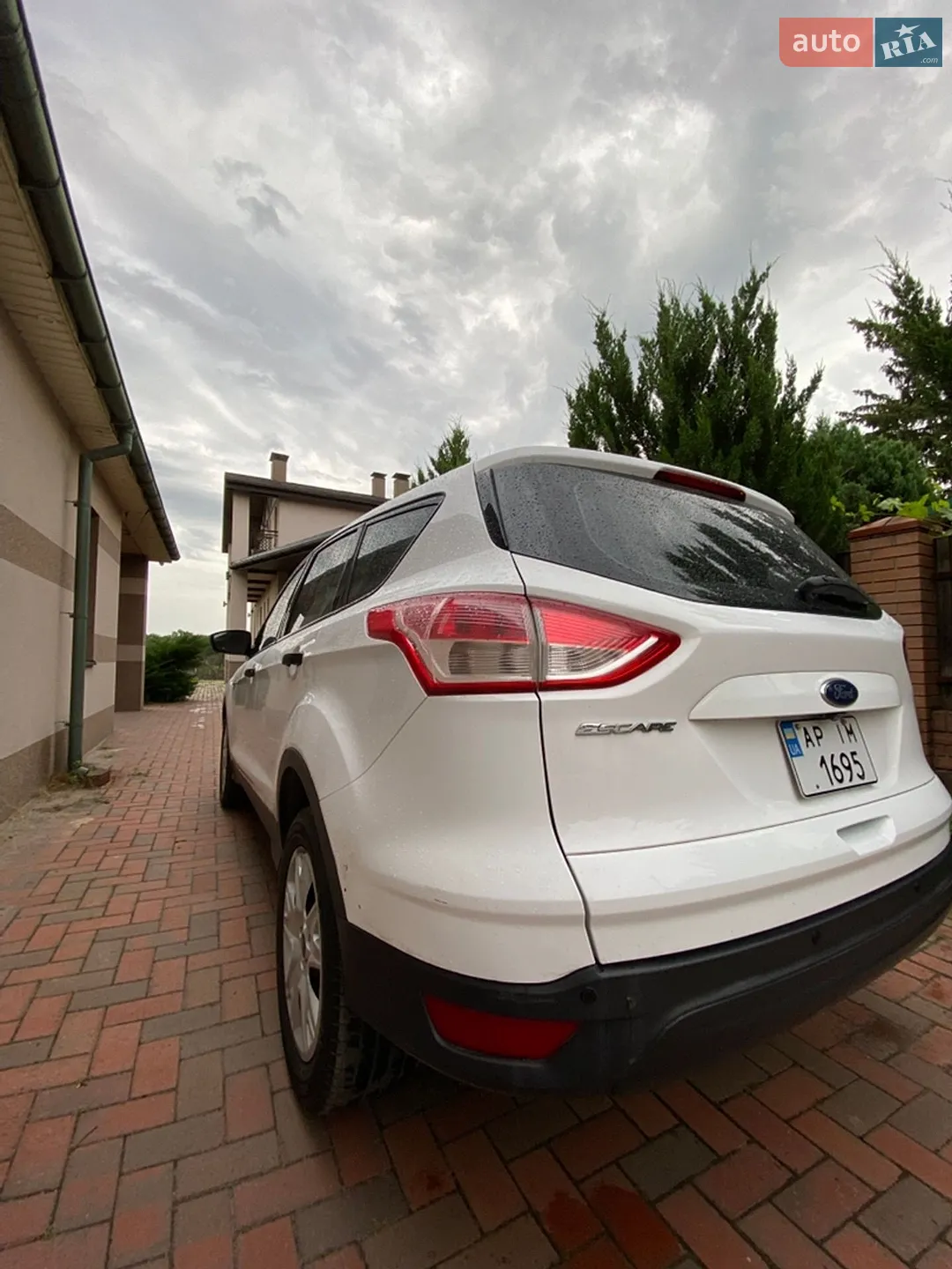 Ford Escape 2015 VIN 1FMCU0F78GUB31469 фото оголошення 36 з 36