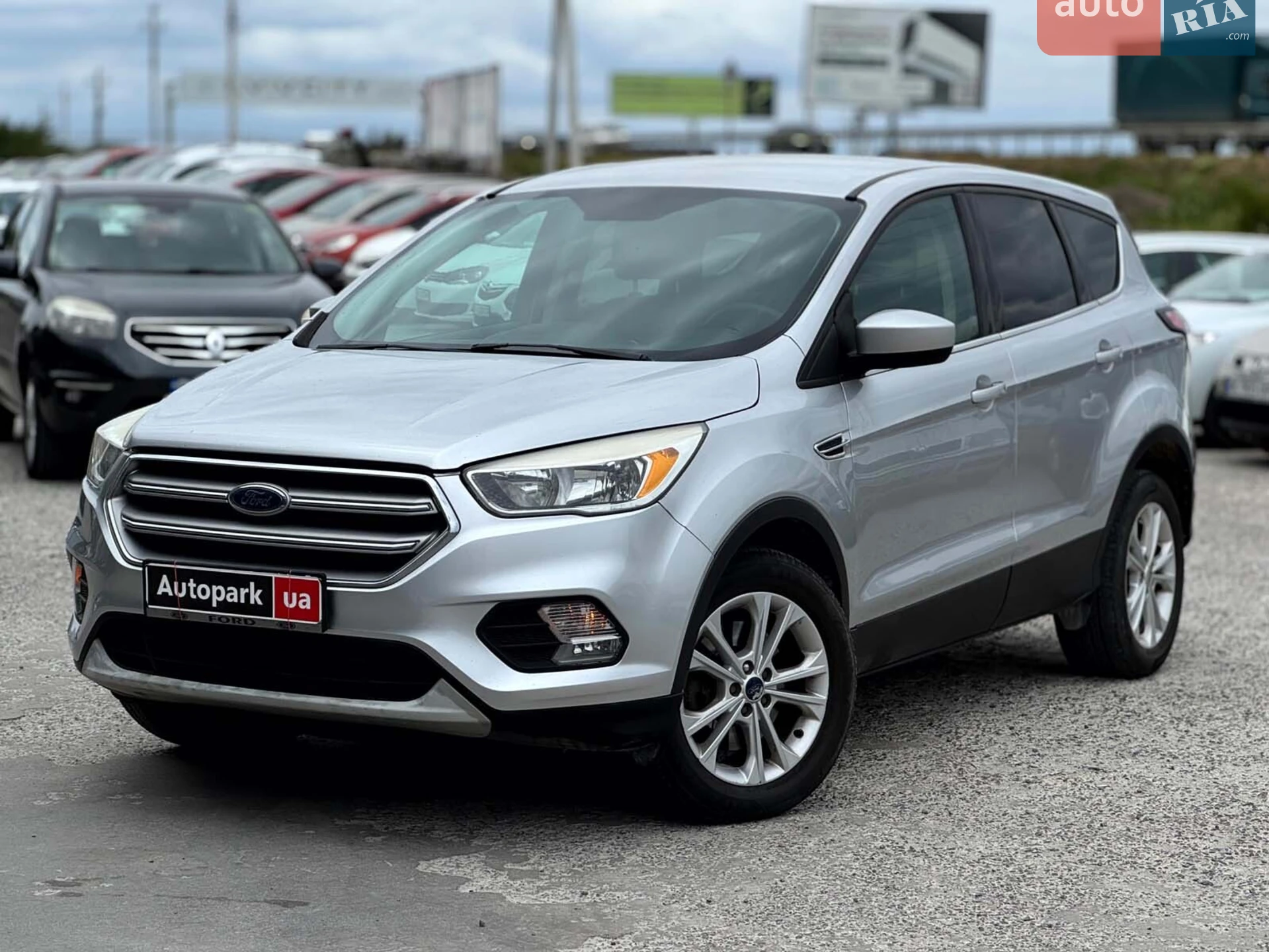 2017 Ford Escape - фото 1