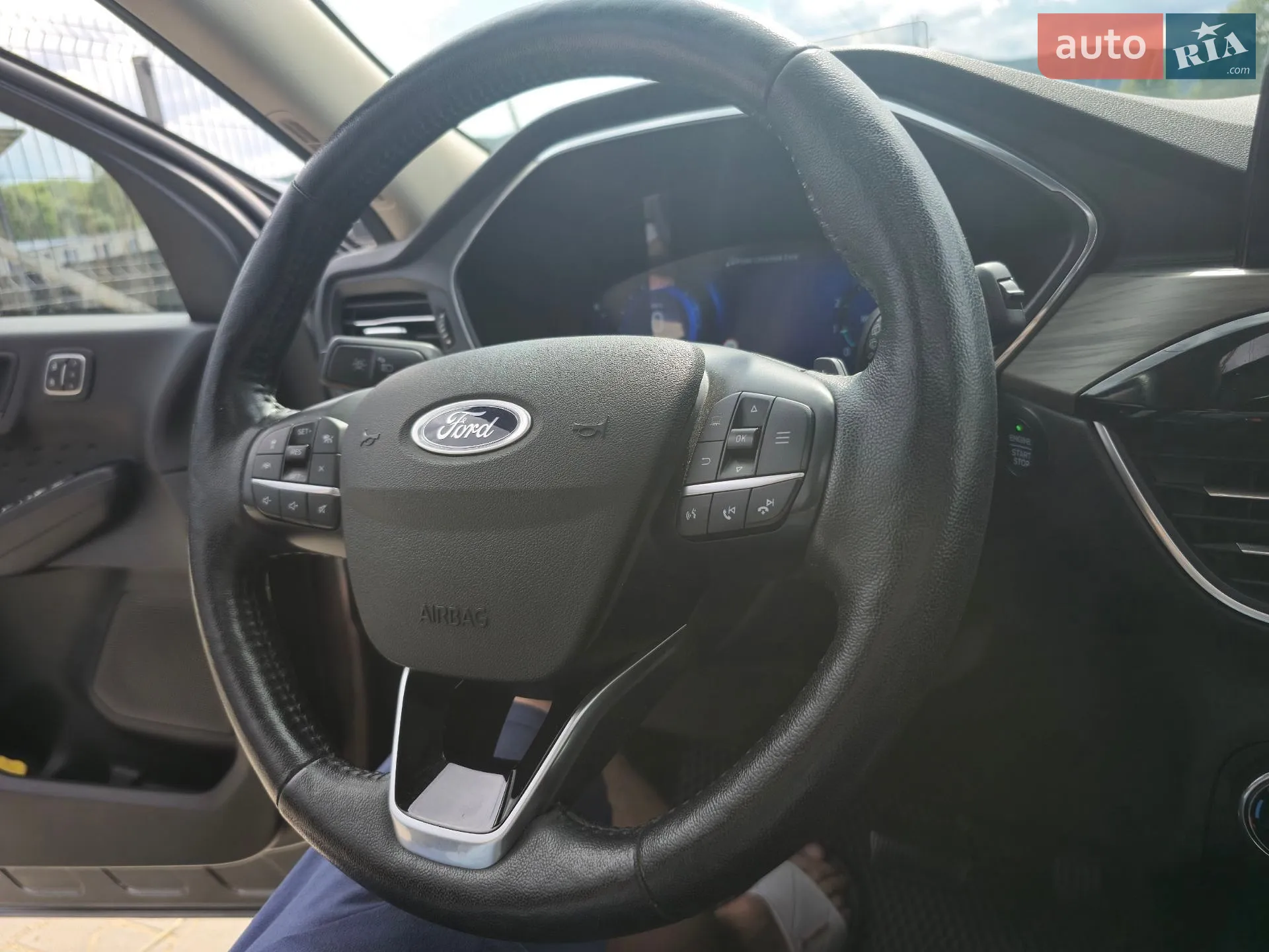 2019 Ford Escape - мініатюра 18