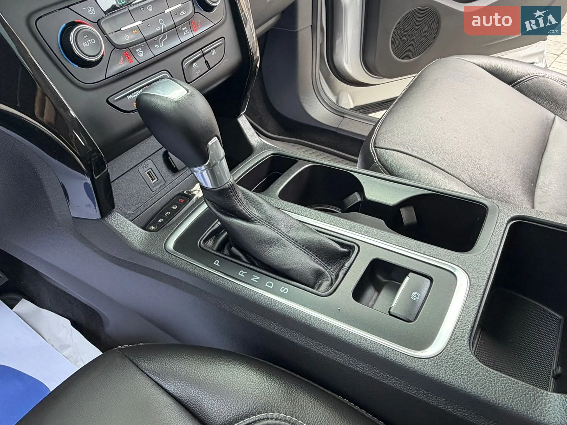 2017 Ford Escape - мініатюра 51