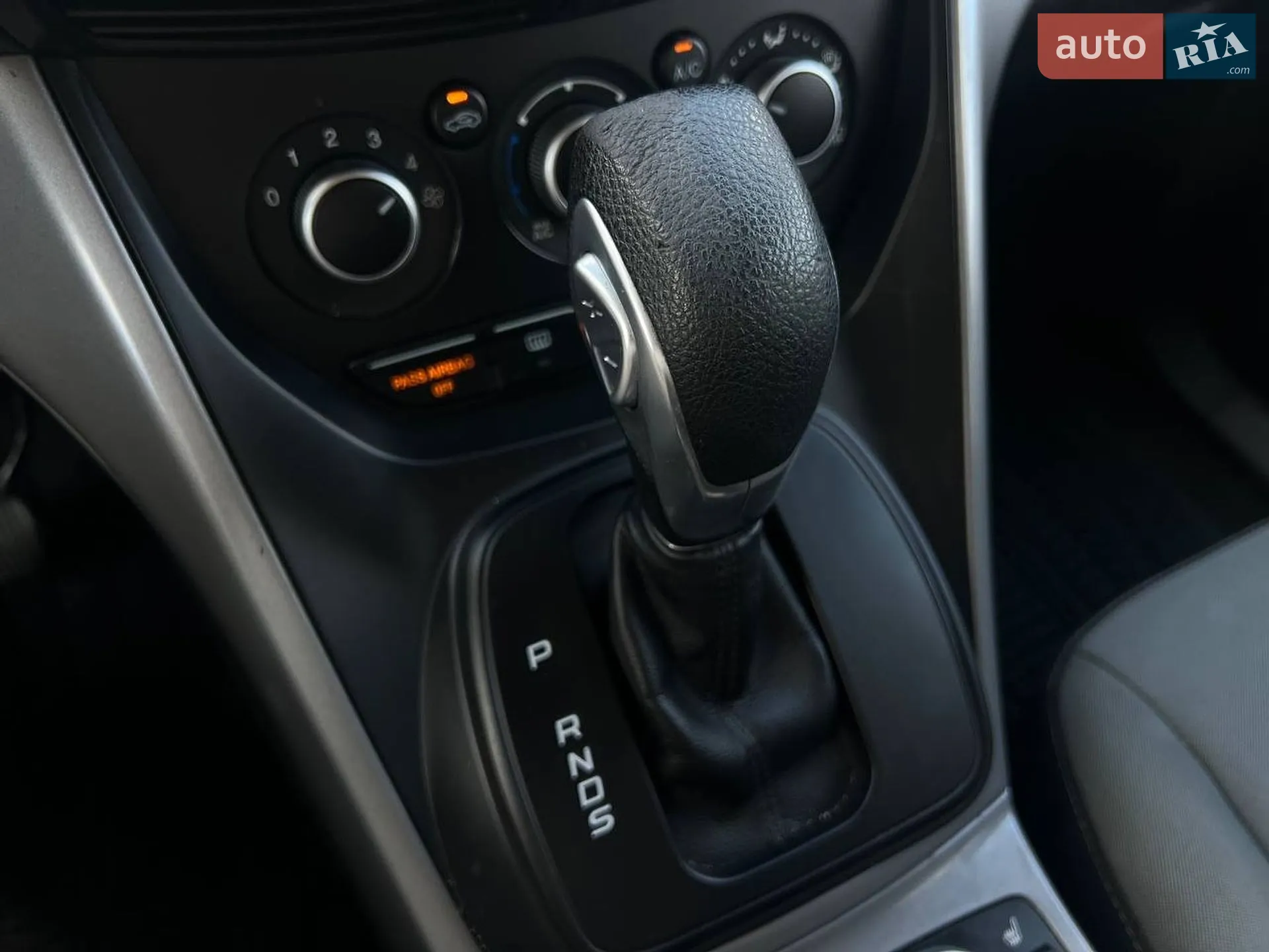 2016 Ford Escape - мініатюра 28