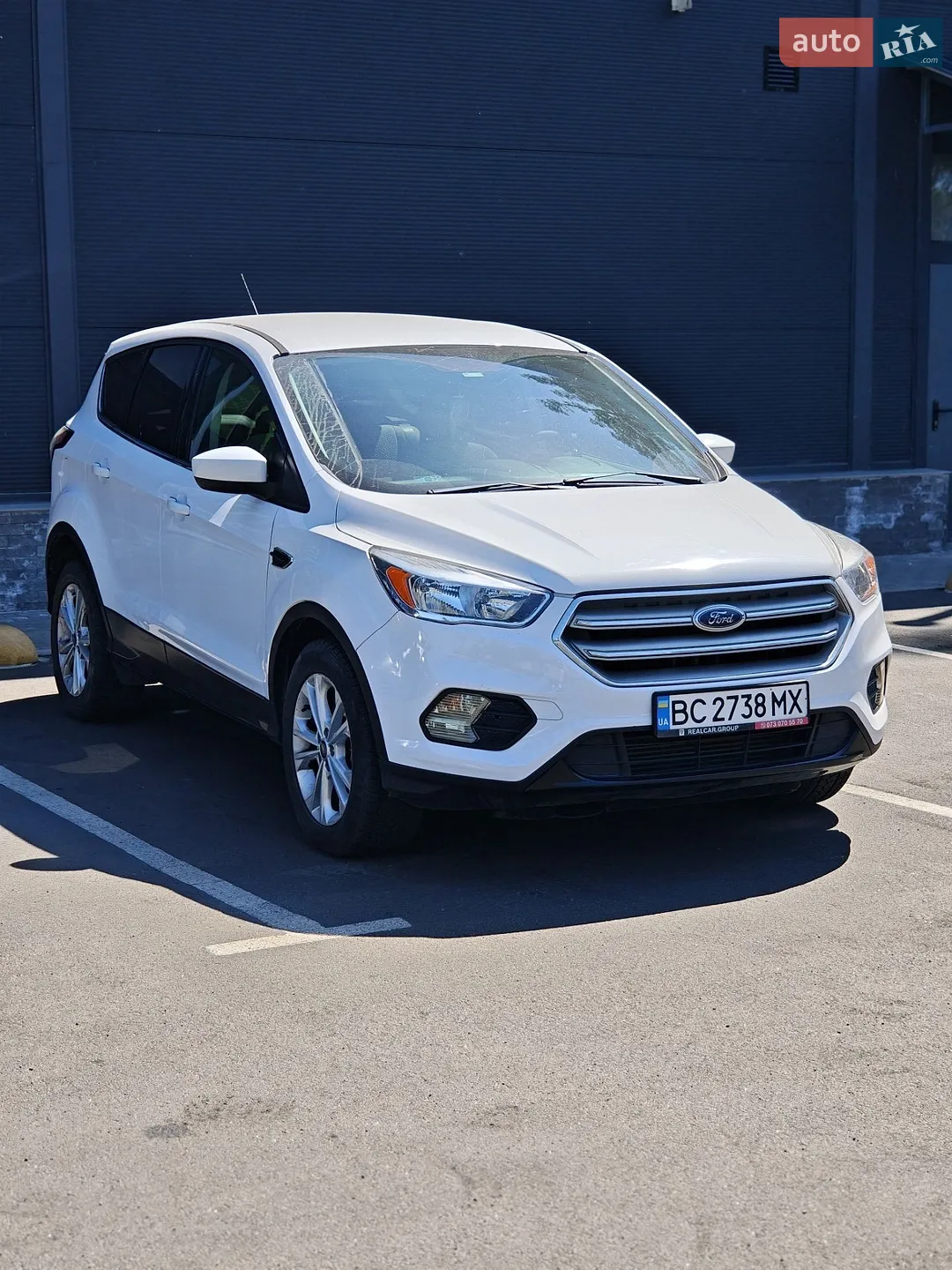 2017 Ford Escape - мініатюра 2