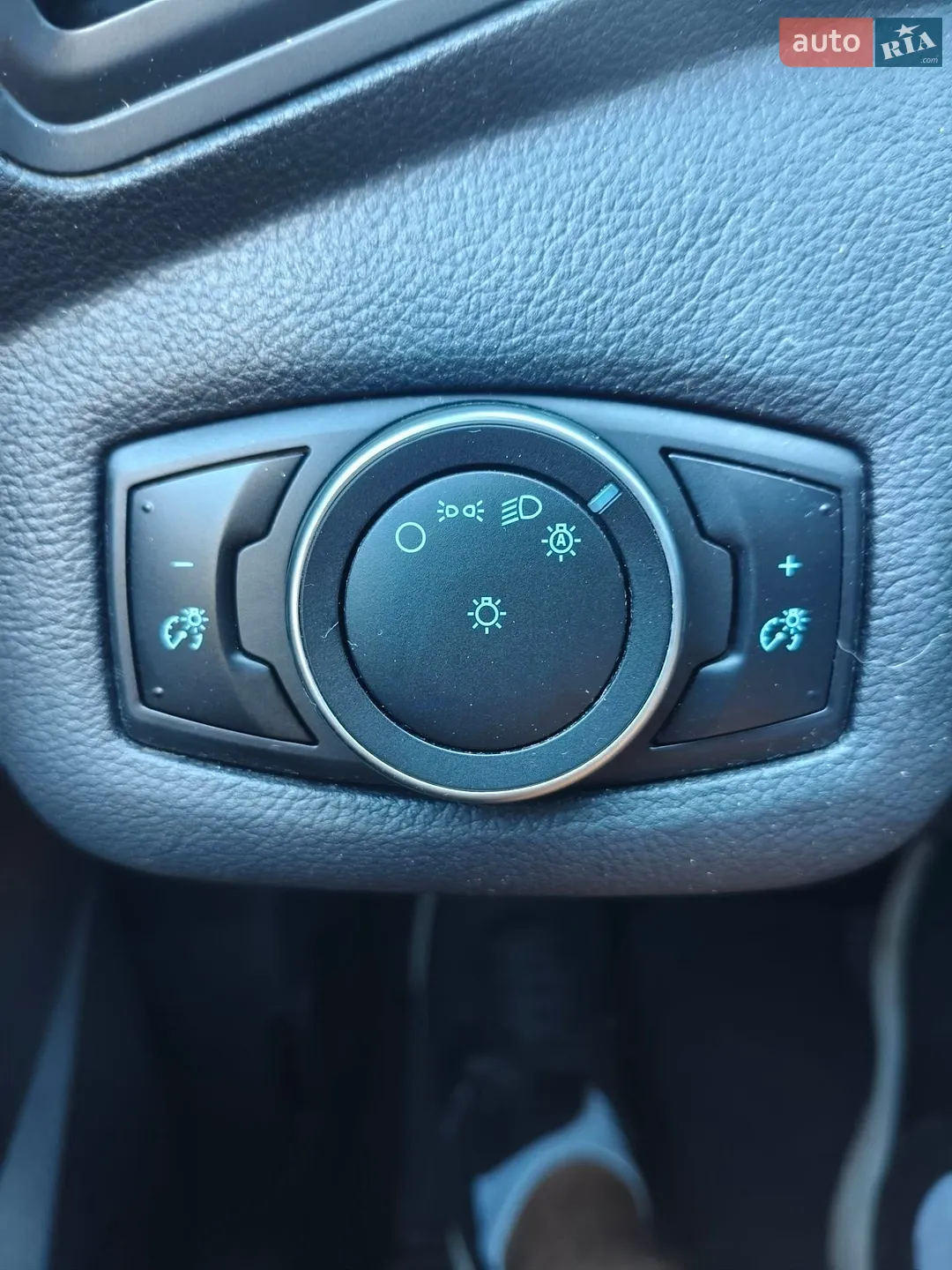 2015 Ford Escape - мініатюра 14